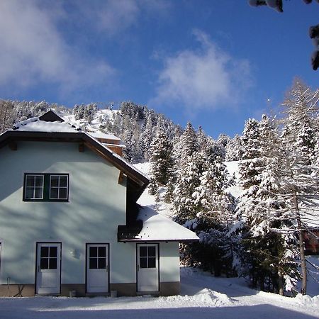 Ritas Alm Lägenhet Turracher Hohe Exteriör bild